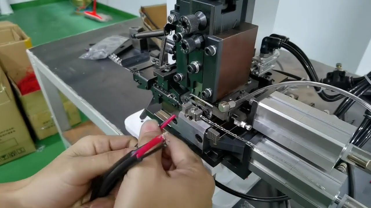 Continuous Strip Terminal Machine   Double Wire