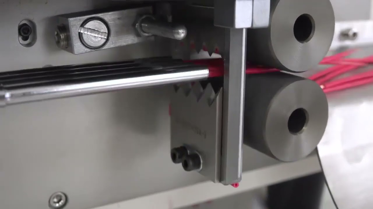 4 Wires Line Automatic Computer Touch Screen Cable Stripping Cutting Machine 806S Electric Peeling S